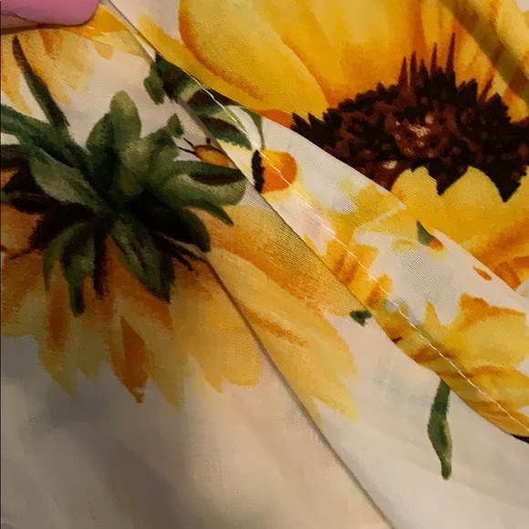 WHITE SUNFLOWER PRINT BOHO BARDOT SWING TOP - Picture 9 of 11